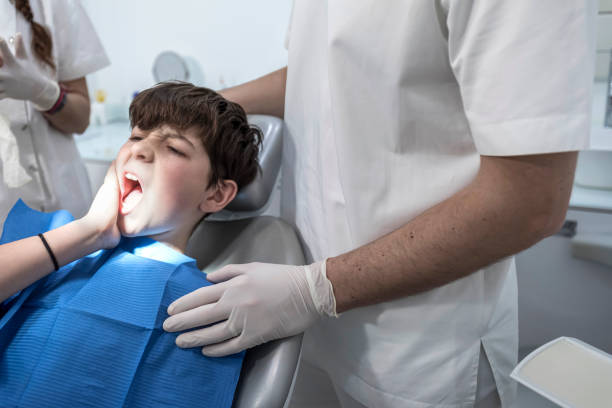 Best Emergency Dental Care for Broken or Chipped Teeth in Eureka, MO